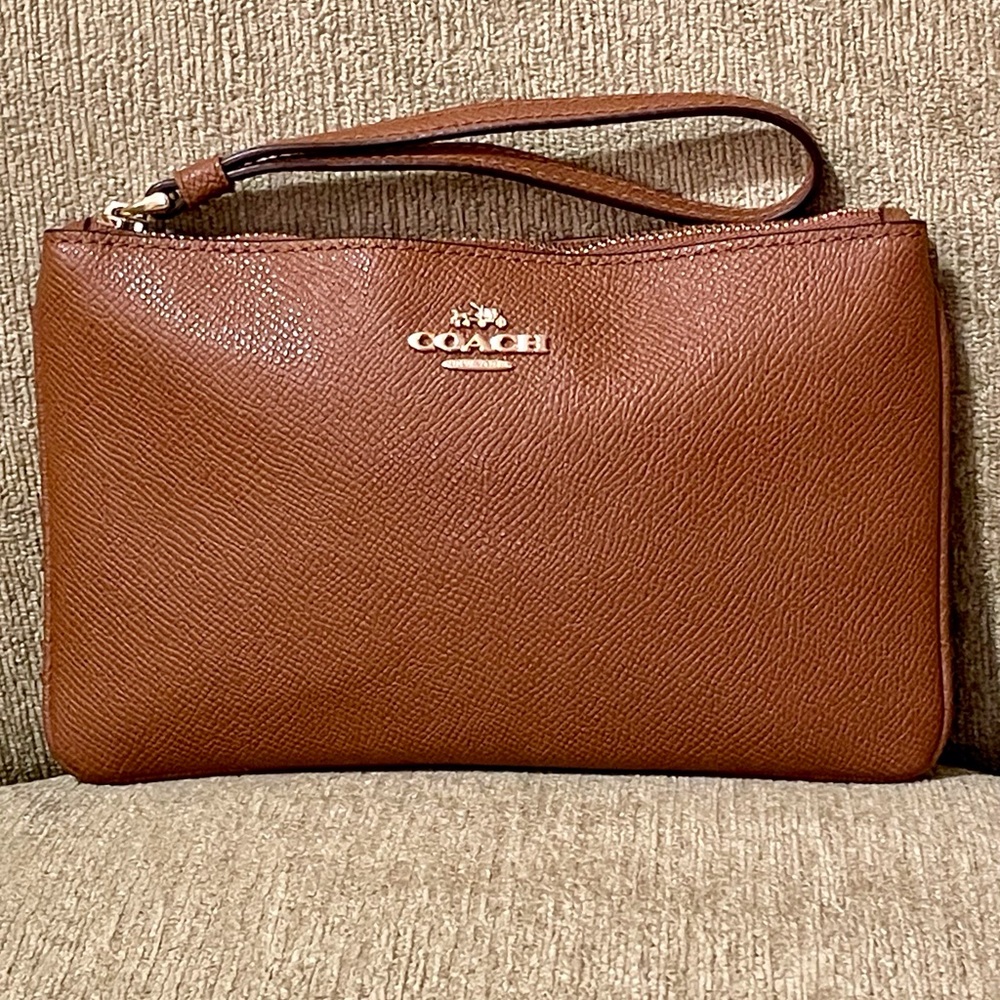 Coach Saddle Crossgrain Leather Wristlet - Large